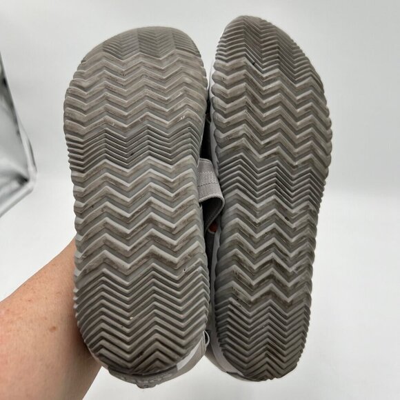 Sorel Out 'N About Plus Strappy Sandal in Dove Grey woman's Size 7.5 - Picture 6 of 9